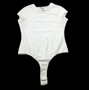 NWT‎ Discovery sheer mesh white cap sleeve crew neck bodysuit